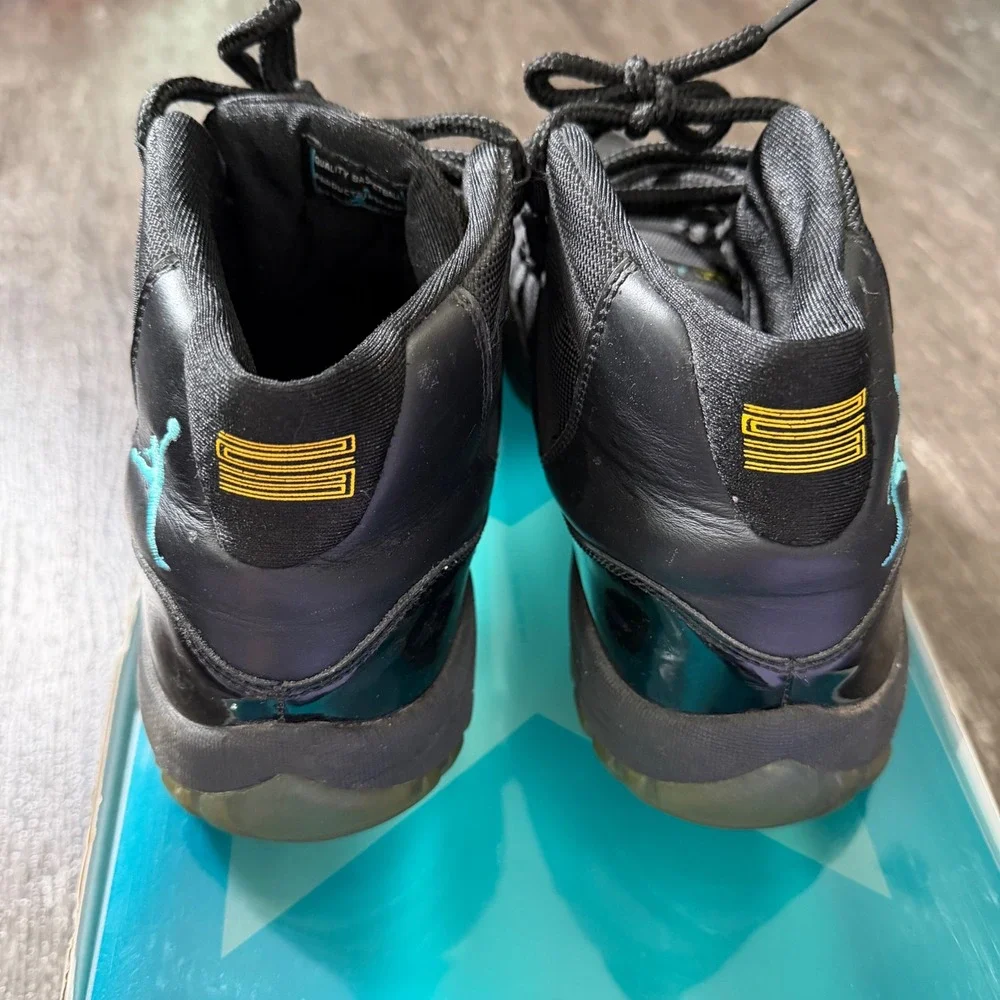 Jordan Air Jordan 11 Retro Men 11.5 Black Gamma Blue Patent Leather with Box